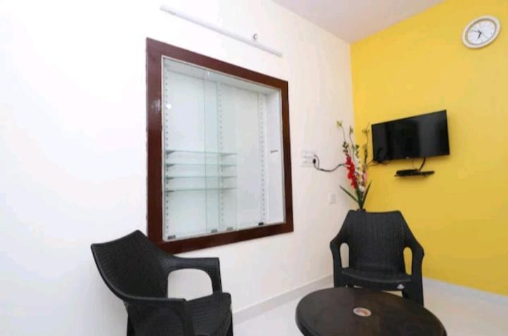 Wheel To Hills Stay Inn Service Apartments Chikmagalūr Εξωτερικό φωτογραφία